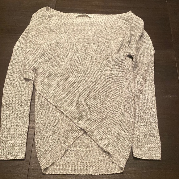 Astr Women’s Gray Sweater Size Medium - Picture 1 of 6